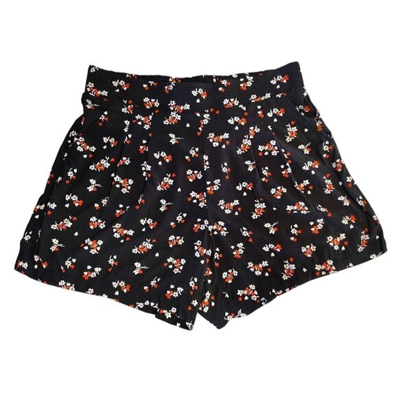 Torrid Black Red Hearts Floral Print Pull On High Rise Shorts Size 10 - Picture 2 of 16